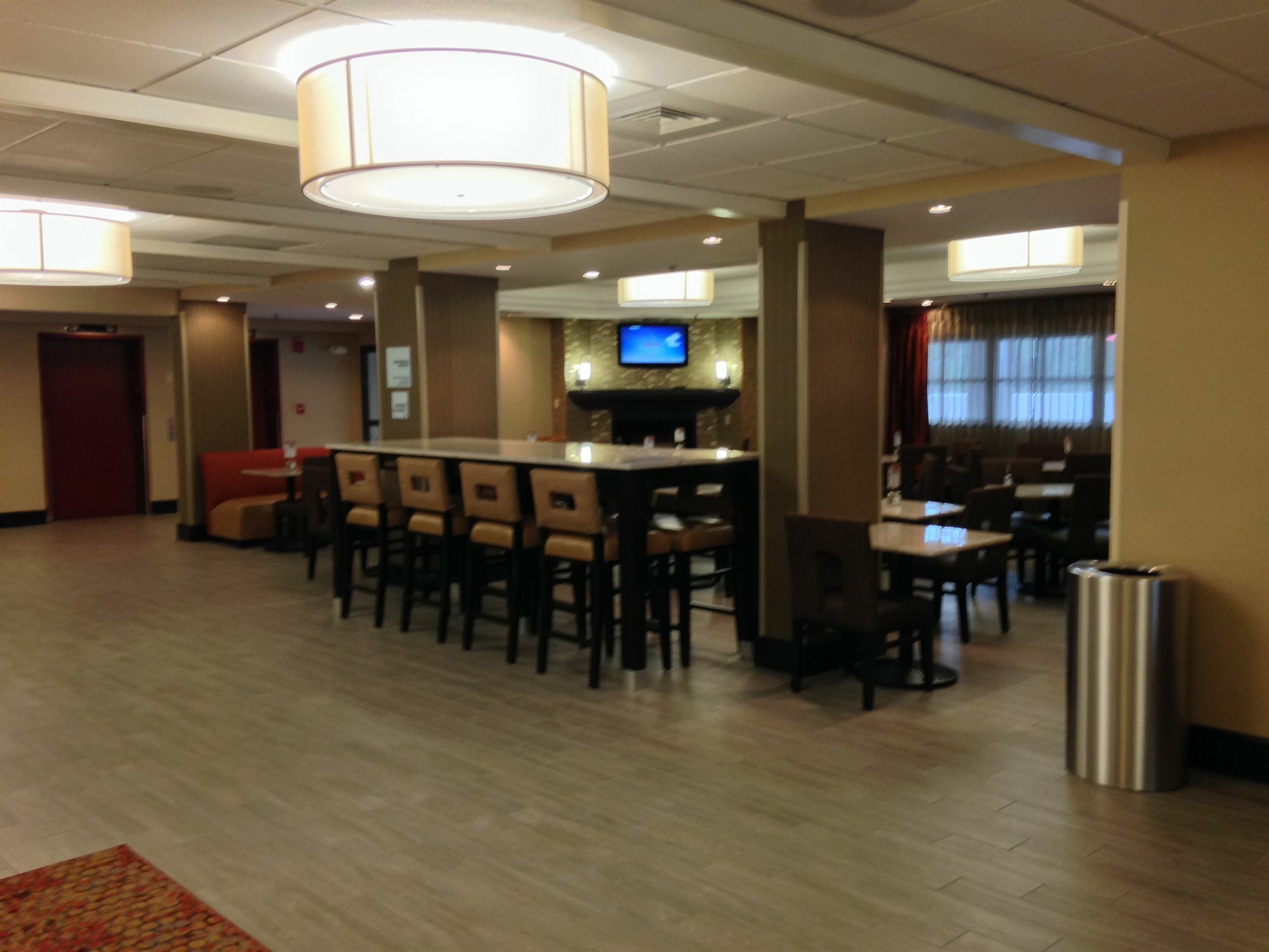 Holiday Inn Express Tallahassee By Ihg Exterior foto