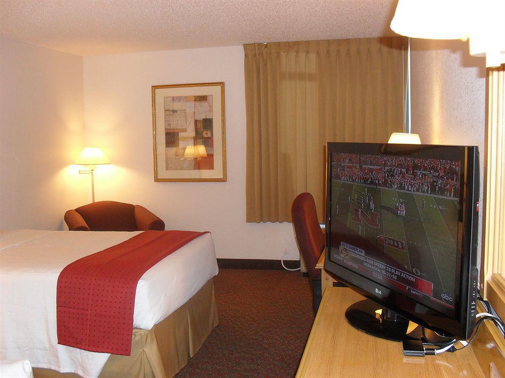 Holiday Inn Express Tallahassee By Ihg Exterior foto